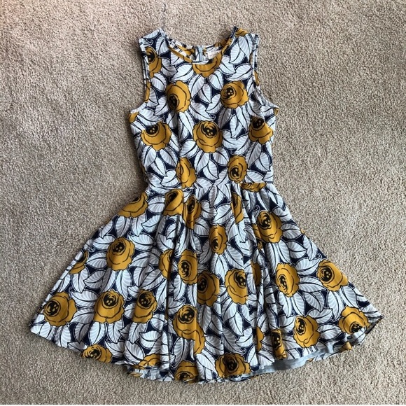 Maison Jules Dresses & Skirts - Maison Jules yellow floral tea dress
